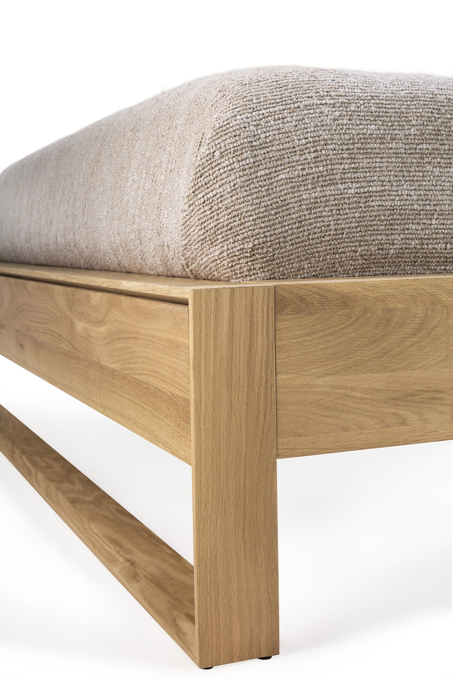 Nordic II Bed