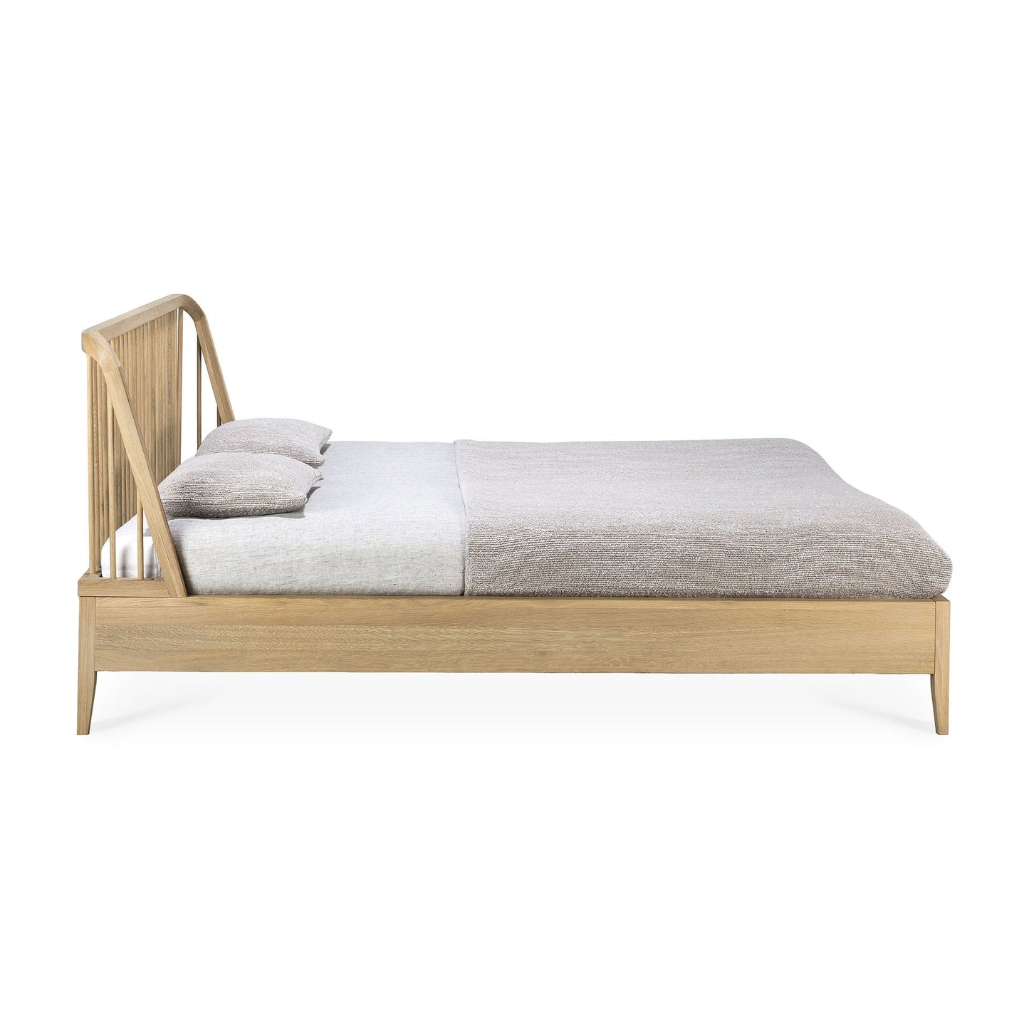 Spindle Bed - Oak